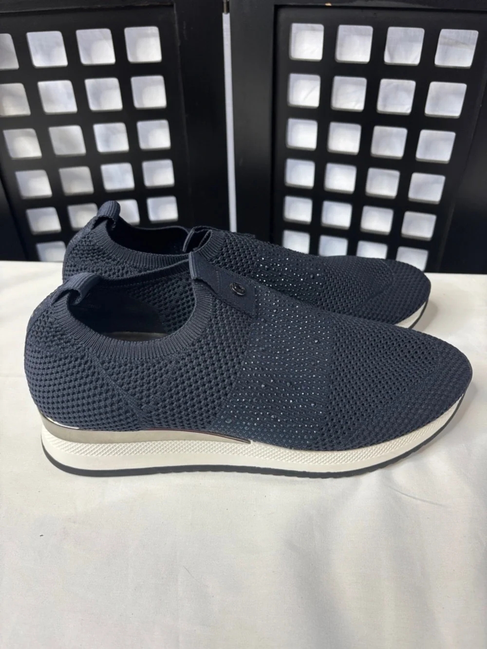 💙 Carvela Janeiro Knit Sneakers Womens US 9.5/10 Navy Chunky Sole Slip On NEW💙 - Picture 6 of 13